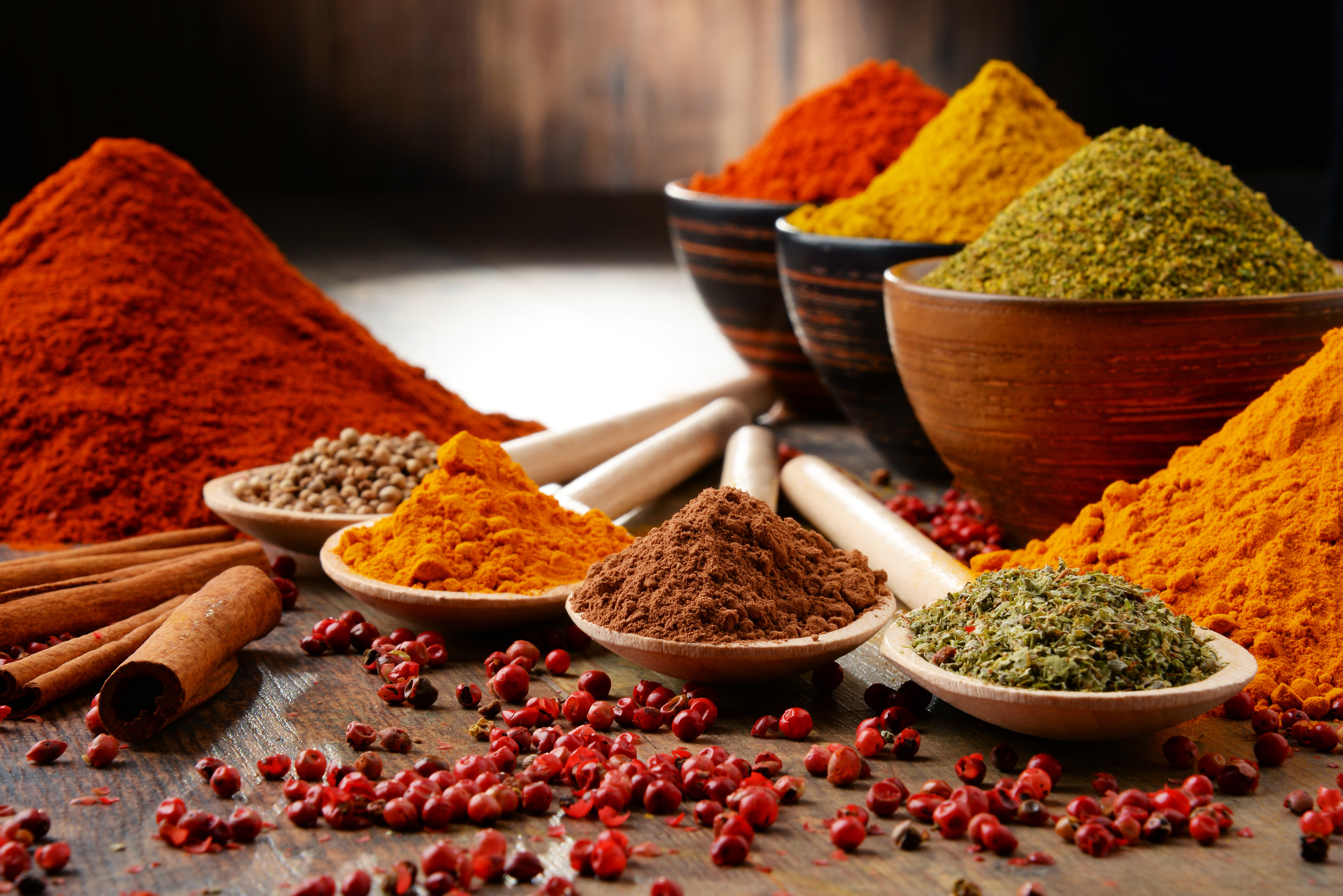 Natural Powders & Spices